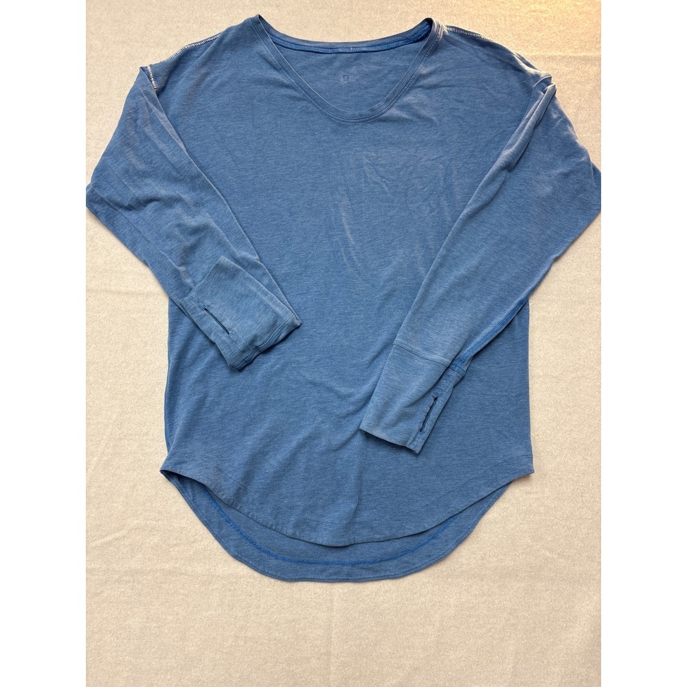 Lululemon Heathered Blue V-Neck Long Sleeve Thumbhole Top Size 8